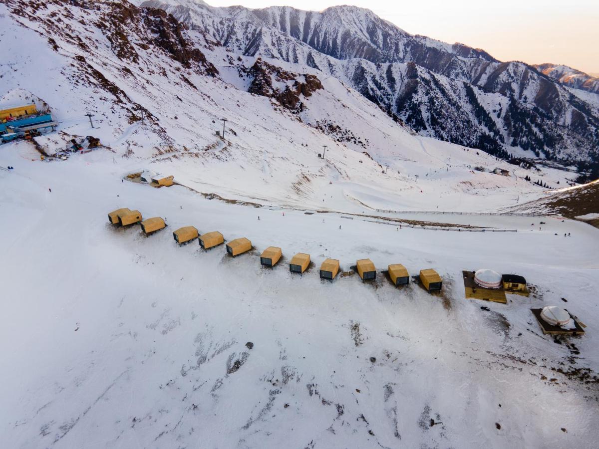 Tenir Eco Hotel, Shymbulak Mountain Resort Alma-Ata Exteriör bild