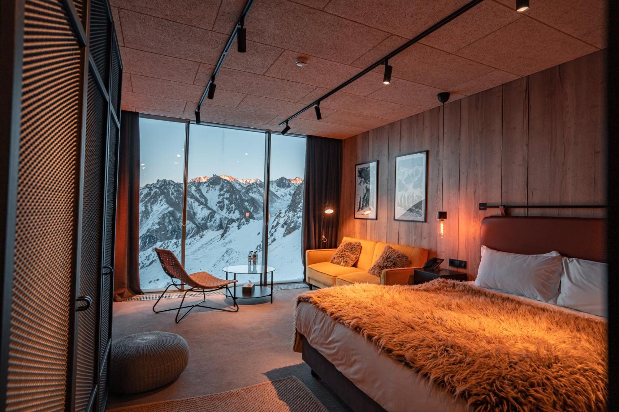 Tenir Eco Hotel, Shymbulak Mountain Resort Alma-Ata Exteriör bild